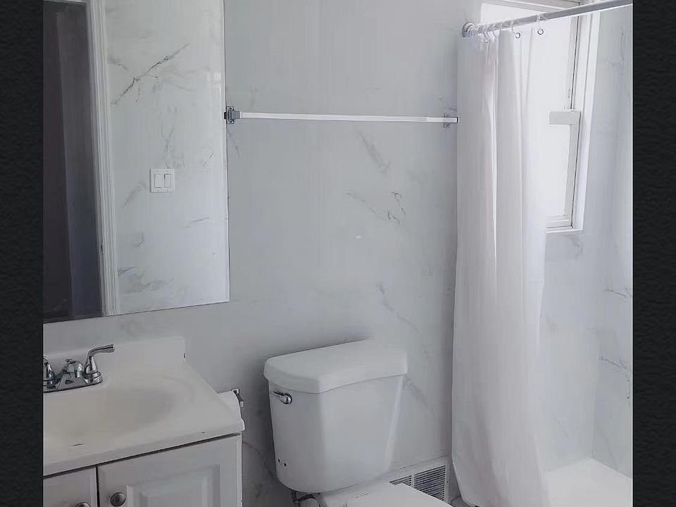 1st image of 76 Maine Ave Floor 1