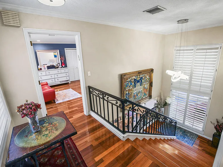 4210 Casper Ct — Photo 10