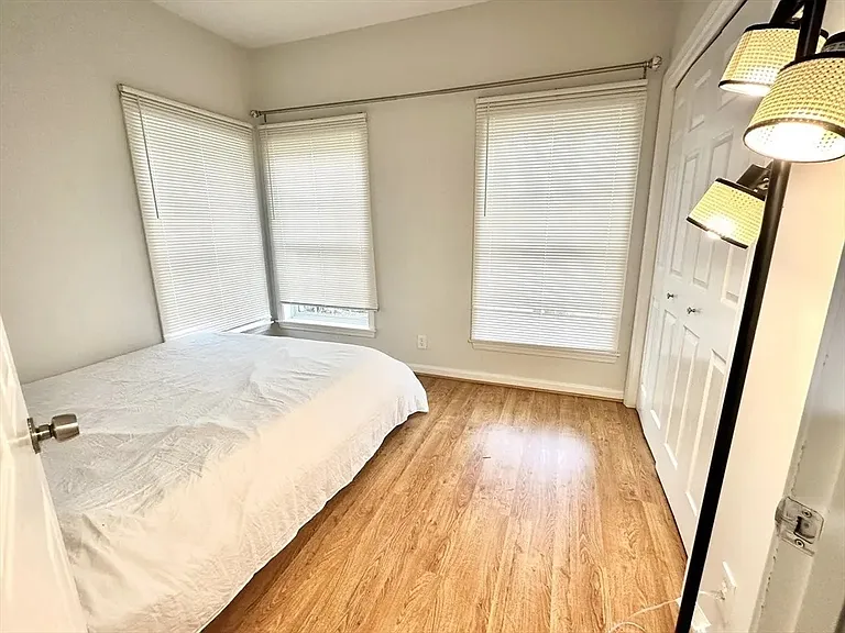 47 Bradford Commons Ln #47 — Photo 10