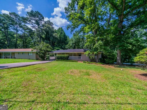 3904 W Hilda Cir, Decatur, GA 30035