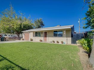 3116 S P St, Bakersfield, CA 93304