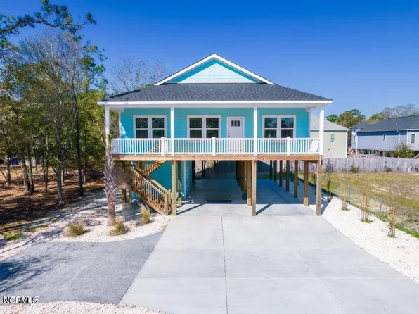 132 NW 23rd Street, Oak Island, NC 28465