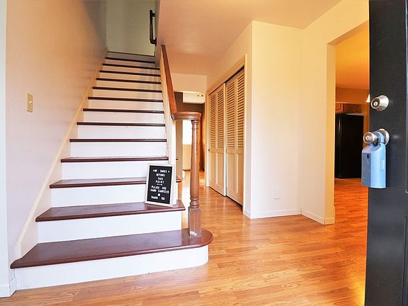3rd image of 2111 Bellewood Ave