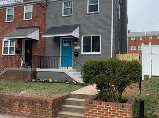 802 Hilltop Ter SE, Washington, DC