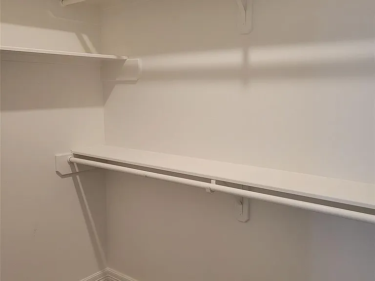5262 Ella Blvd #500B — Photo 10