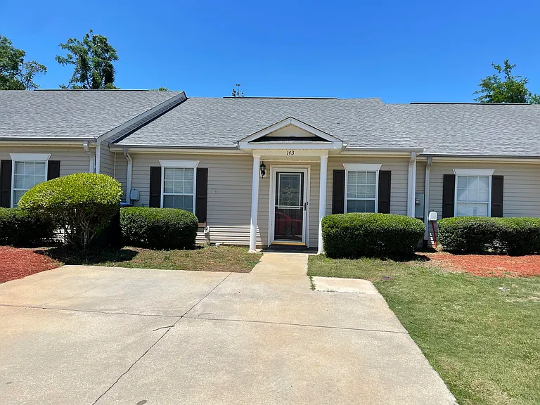 143 Portofino Ln SW — Photo 1