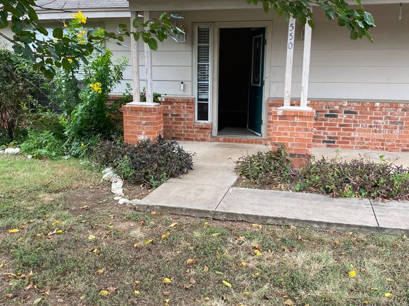 550 Live Oak Dr