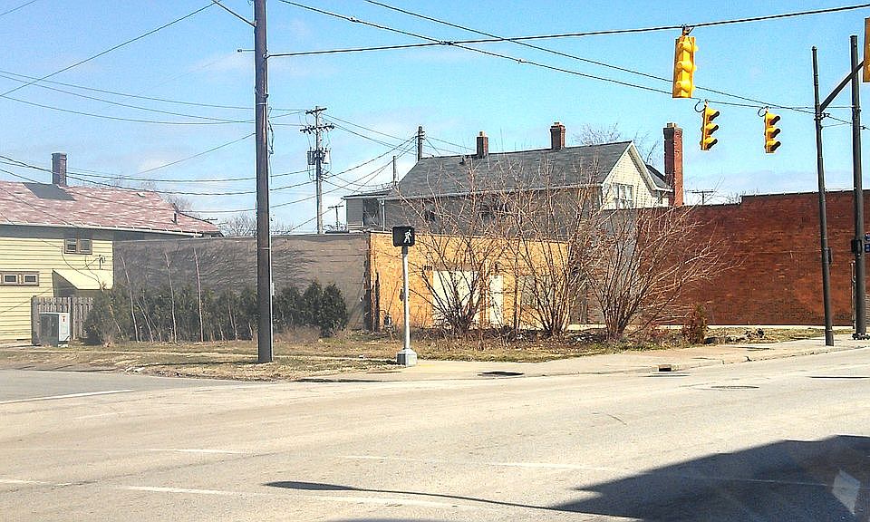 1st image of 5308 Detroit Ave