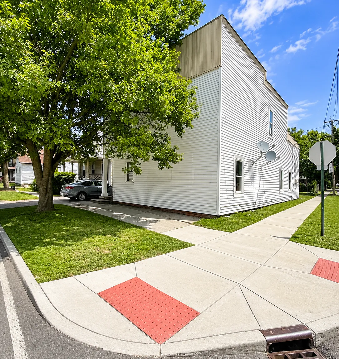 1 bed, 2272 sqft, $650 — Photo 1