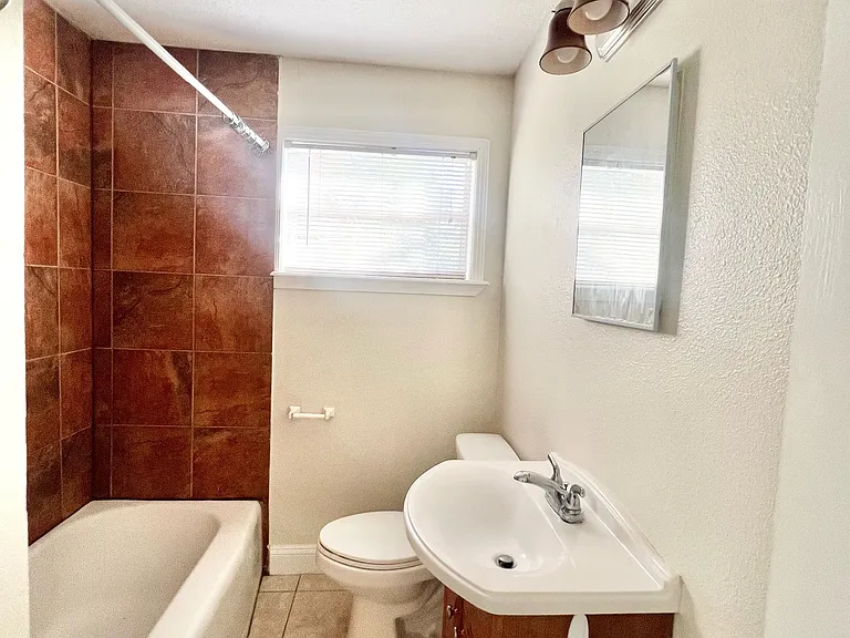 1612 Larue Ave — Photo 11