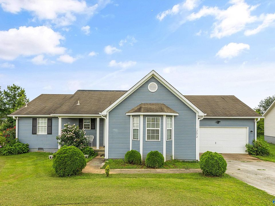 1st image of 12672 Hutchins Cir