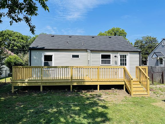 5th image of 729 Oakdell Ave