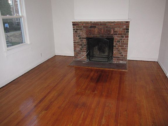 2nd image of 60 Beacon Hill Dr #3