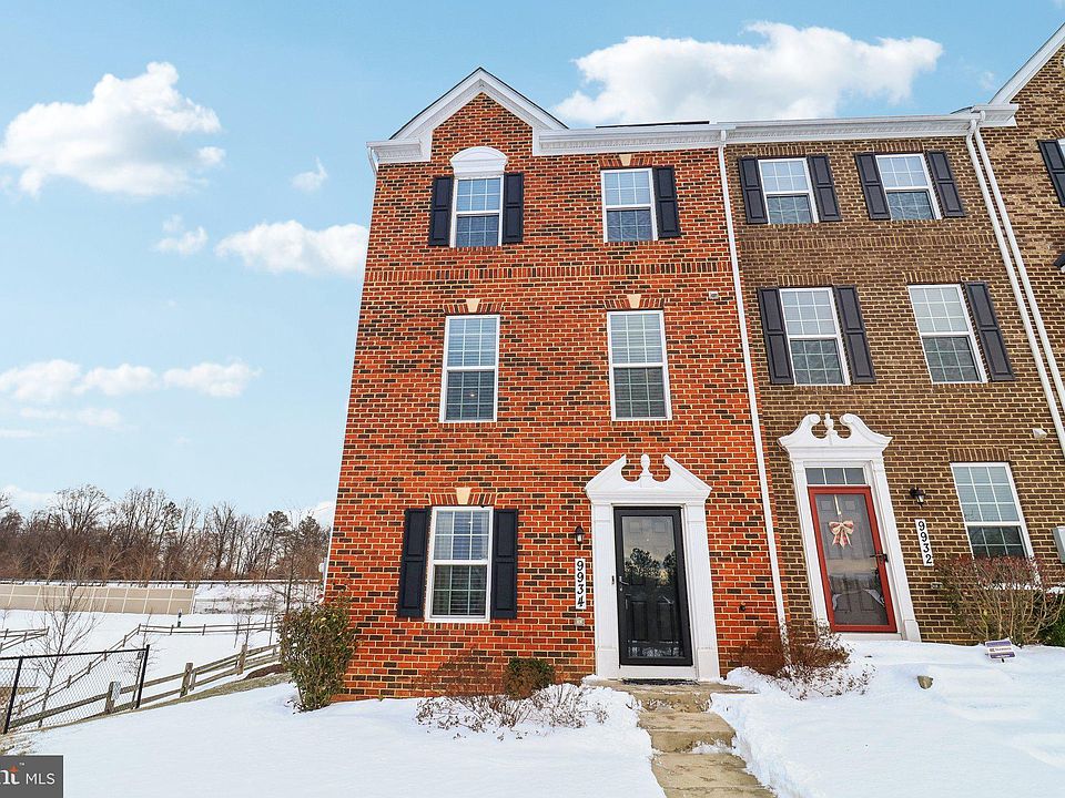 1st image of 9934 New Pointe Dr