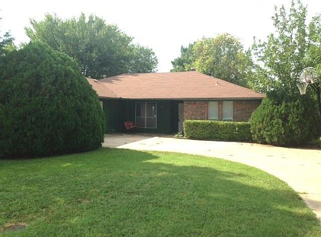 1st image of 2328 Salado St
