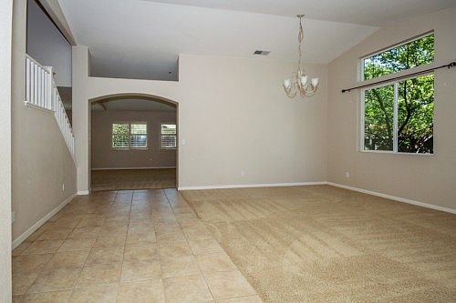 4th image of 5116 Percheron Dr