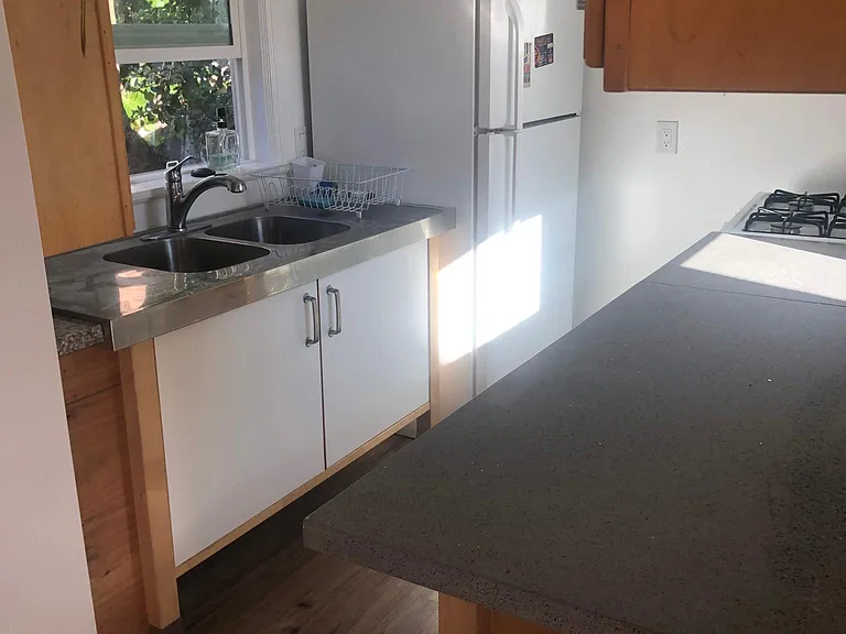 1015 E Cliff Dr #1/2-B — Photo 7