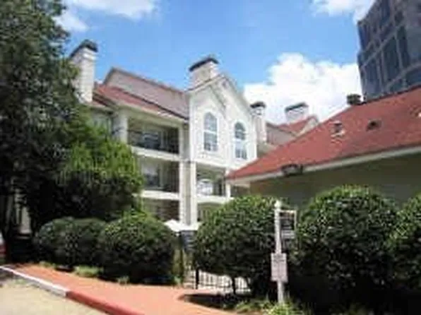 3655 Habersham Rd NE APT 226, Atlanta, GA 30305