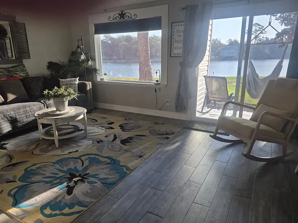 101 Old Ferry Rd Unit 31A, Shalimar, FL 32579