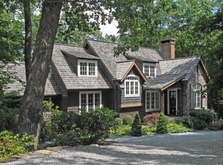 175 Fern Ln, Glenville, NC 28736