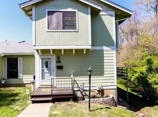 2433 Forest Shadows Dr, Saint Louis, MO 63136
