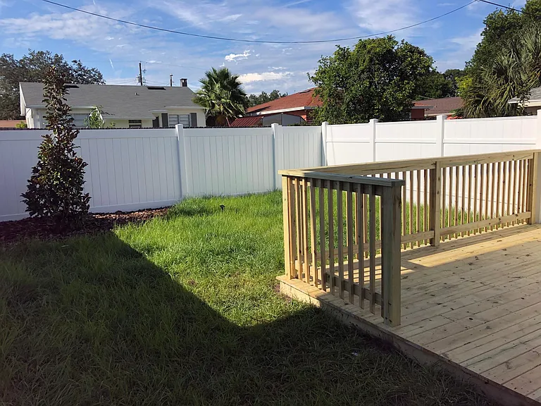 2419 W Lemon St #A — Photo 3