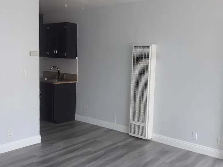 6347 Malabar St — Photo 4