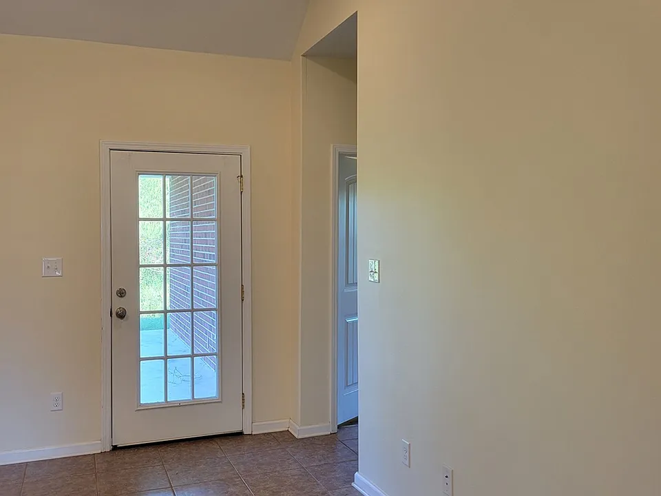 210 Small Oaks Rd