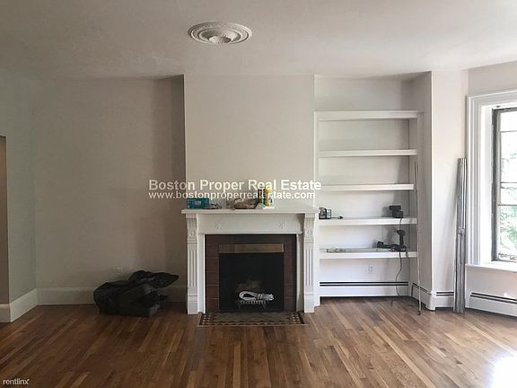 114 Saint Botolph #2 Boston - Back Bay Unit Photo 1