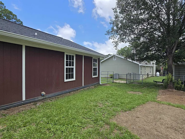 102 Buckskin Dr — Photo 31