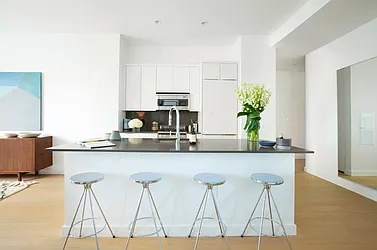 Rented by Metro Loft Management