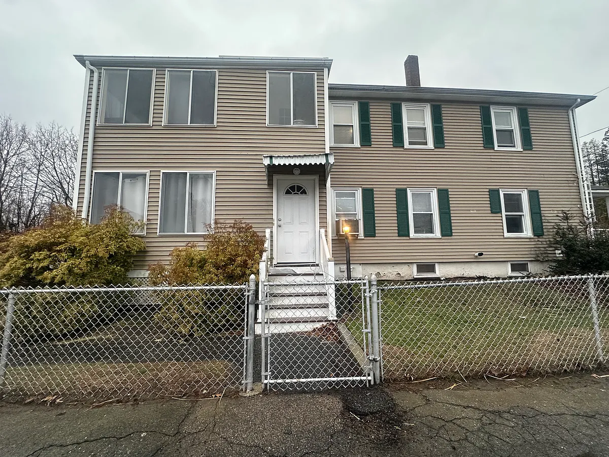 Building Photo - 161 Van Buren St #1