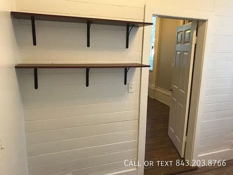 51 Smith St #A — Photo 7