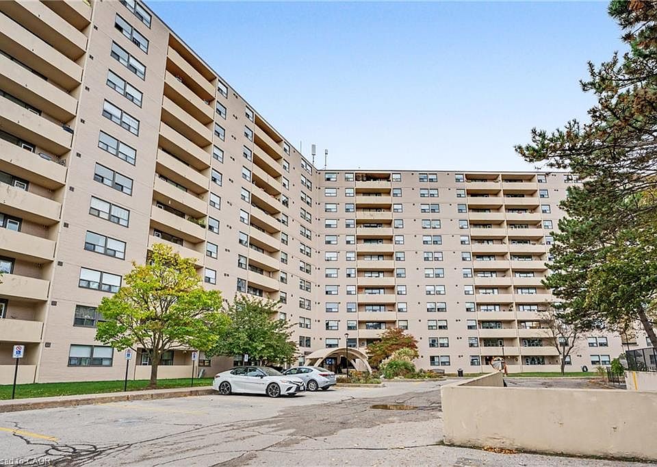 1st image of 700 Dynes Rd #614