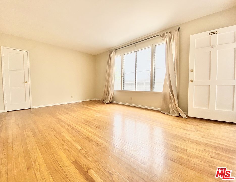 1st image of 8262 Blackburn Ave #1