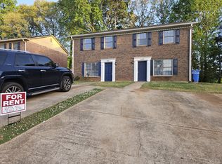 4122 Sturgeon Cir, Buford, GA 30518