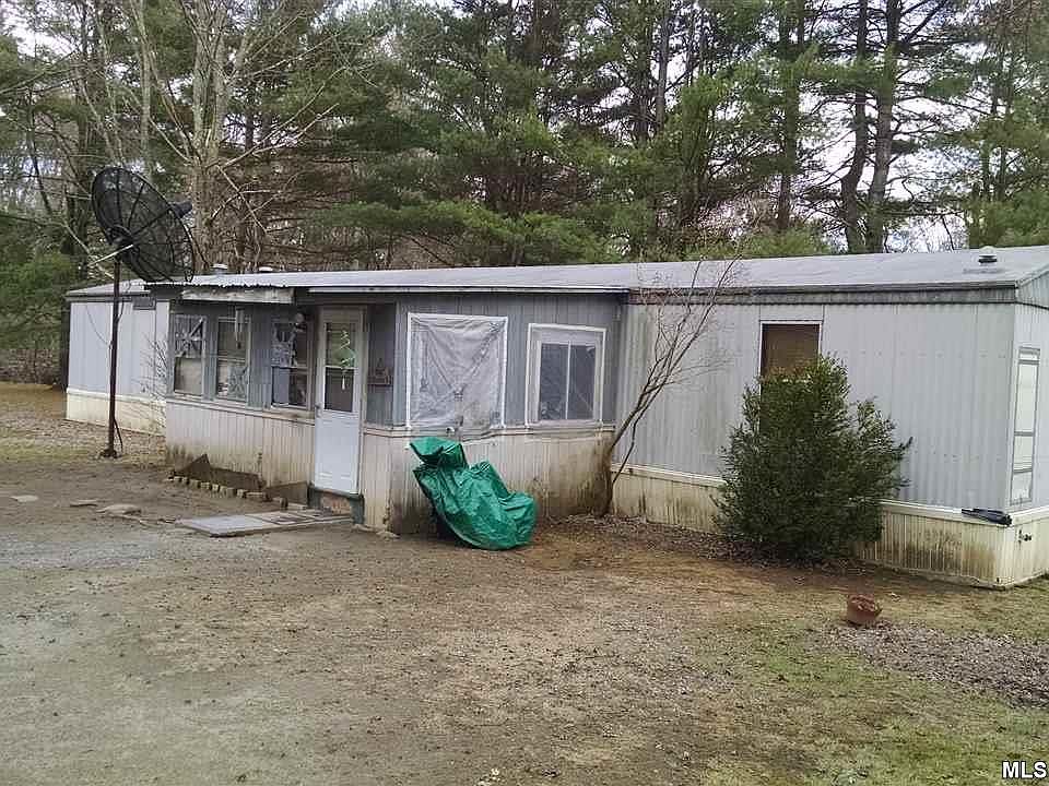 2nd image of 2 Meckler Rd