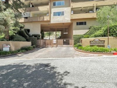 1935 Alpha Rd UNIT 231, Glendale, CA, 91208