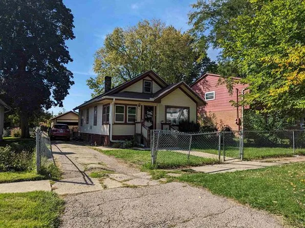 1418 Green St, Rockford, IL 61102