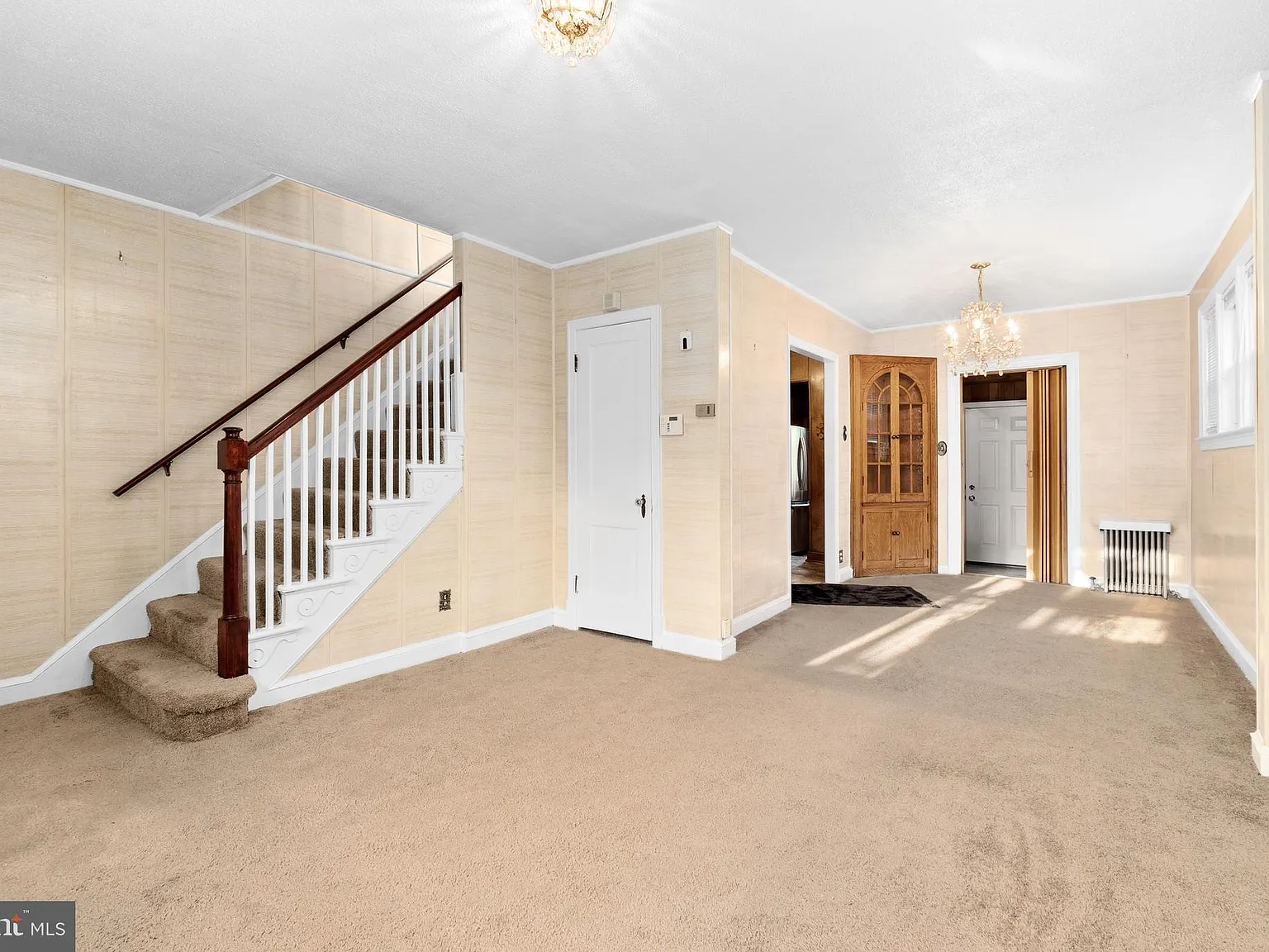 3 bed, 2.0 bath, 1295 sqft, $2,850 — Photo 4