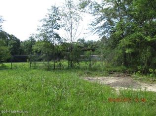 10203 Pineland Dr, Hampton, FL 32044