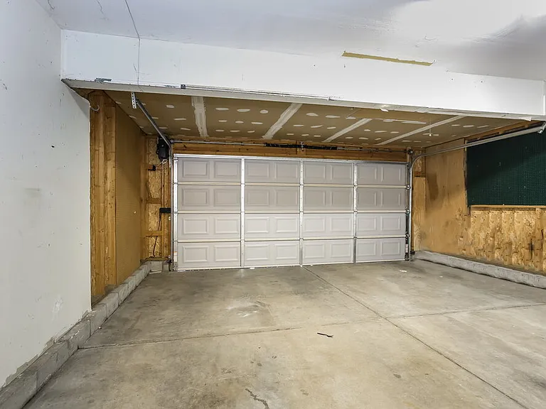 5774 Oyster Bay Way — Photo 16