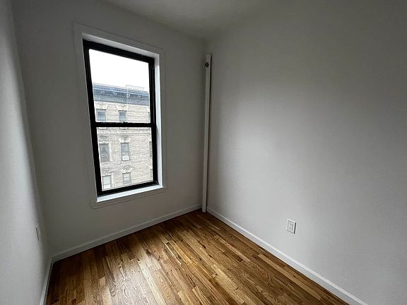 5th image of 86 Kenmare St APT 29