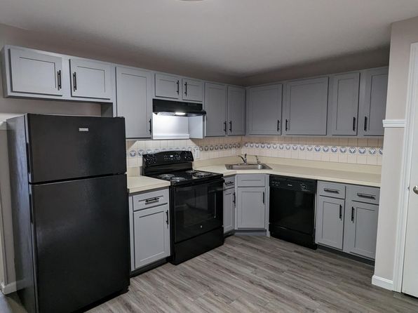 61 Zuella Dr UNIT 4