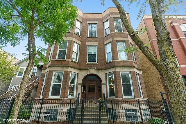 1st image of 2151 W Ohio St #1