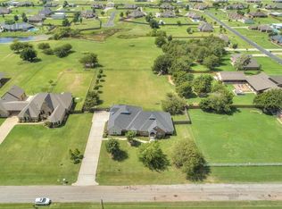 8079 N Richland Rd, Yukon, OK 73099