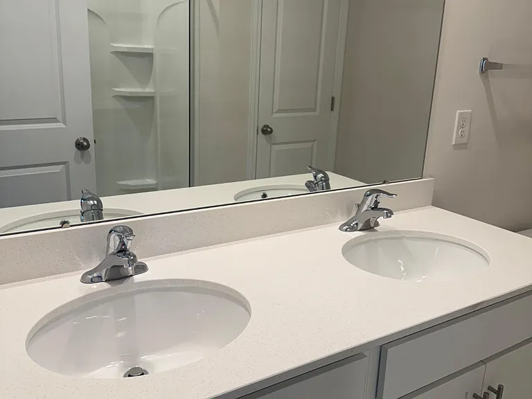 2209 Lilium Dr — Photo 8