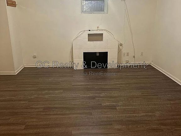 3rd image of 4422 S Saint Lawrence Ave #B
