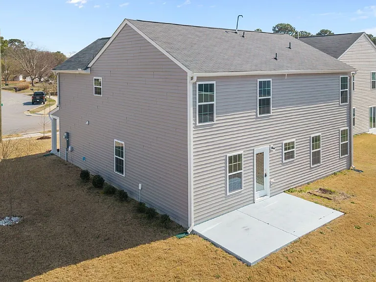 4500 Sandstone Dr — Photo 1