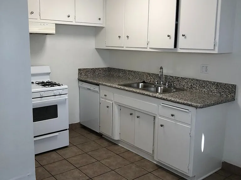 Magnolia Villas, LLC — Photo 17
